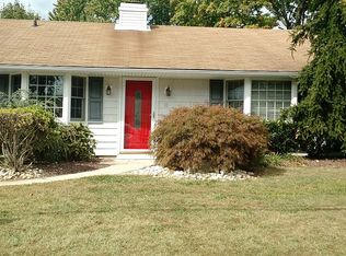 11 Winthrop Rd, Edison, NJ 08817