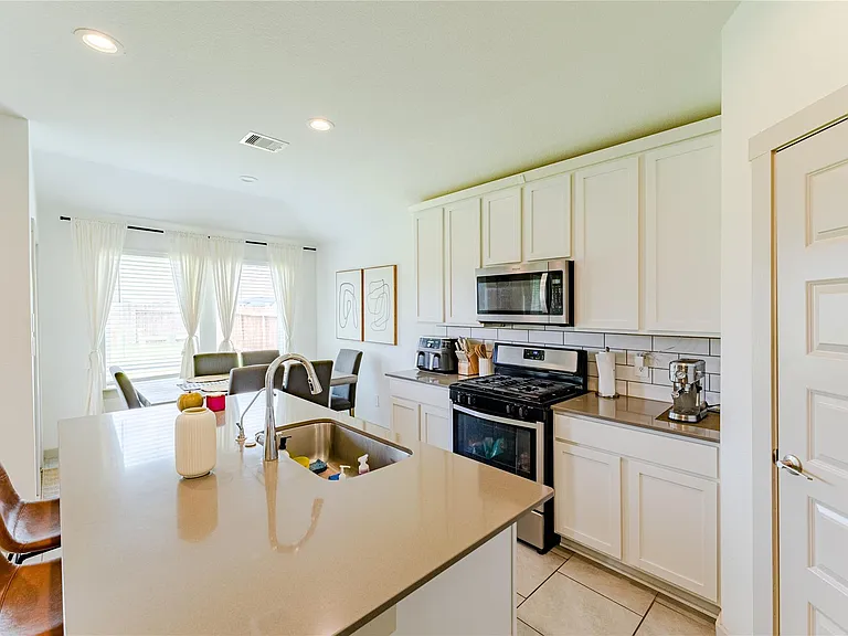 28902 Yachting Point Ln — Photo 17