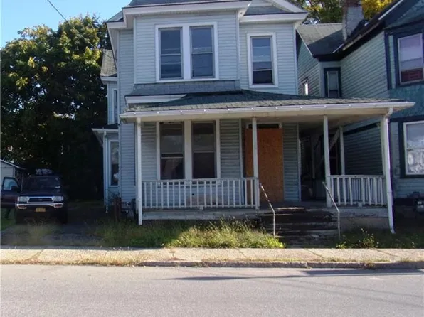 82 Jersey Ave, Pt Jervis, NY 12771