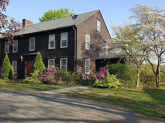 2nd image of 716 Cooper St