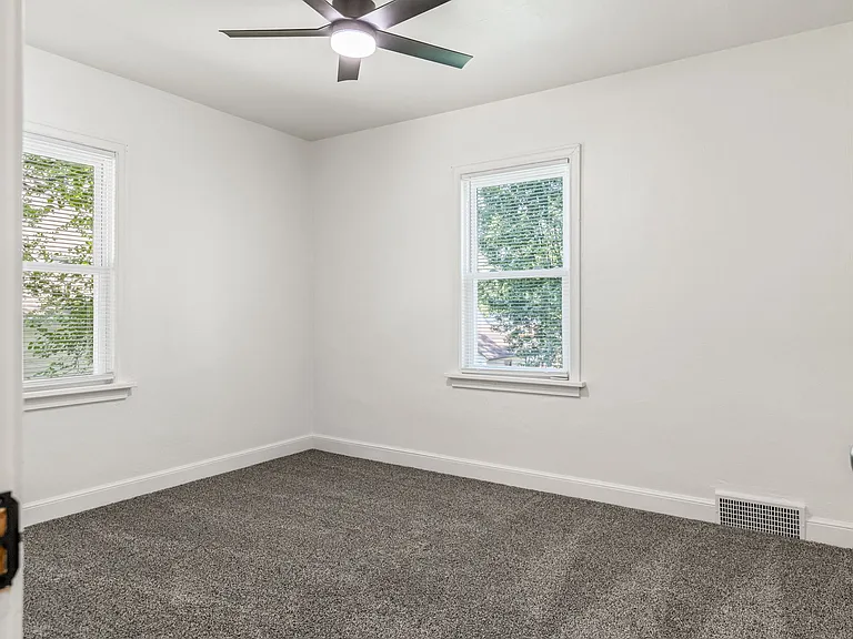 12 Spring Dr — Photo 12