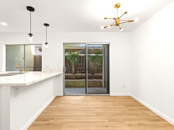 4th image of 7982 Mission Center Ct Unit B