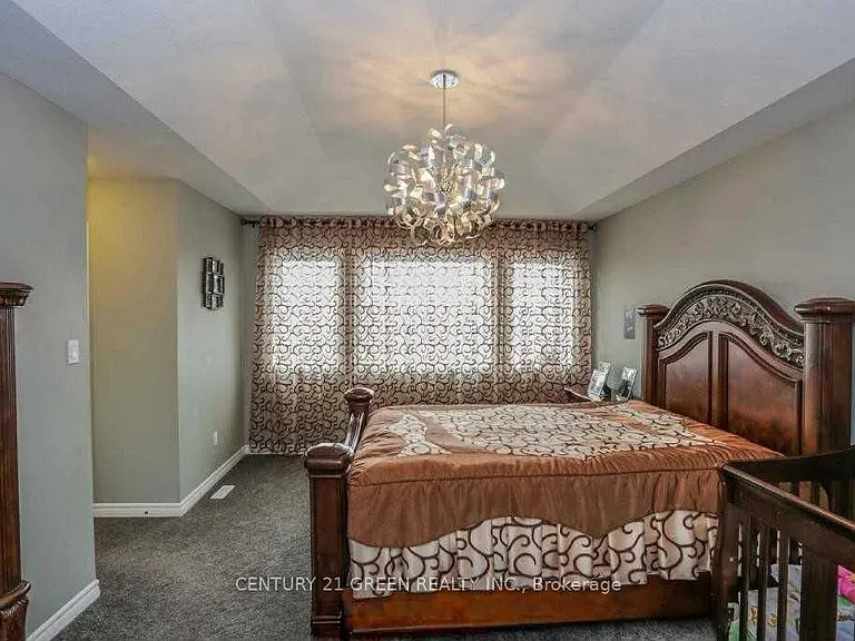 1221 Gough Rd #UPPER LEVEL — Photo 10