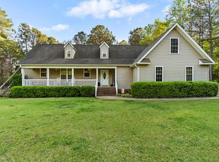305 Pullham Rd, Greenwood, SC 29646