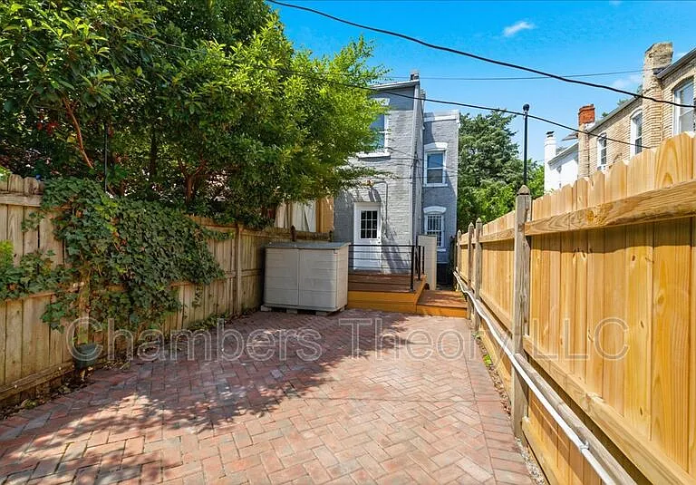 1535 Constitution Ave NE — Photo 26