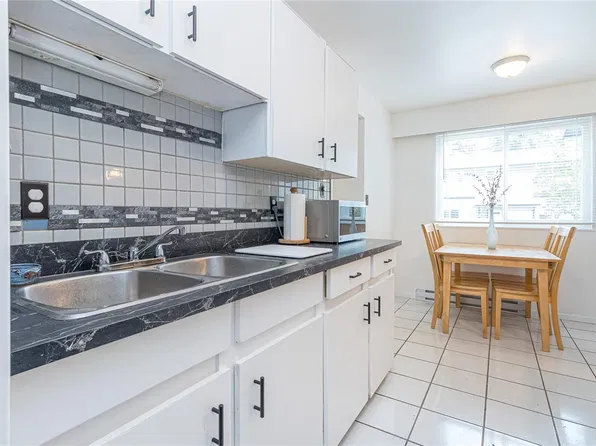 721 Malone Rd #6, Ladysmith, BC V9G 1S5