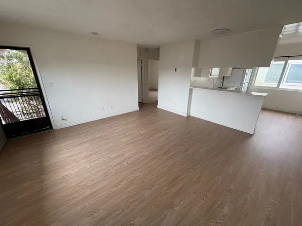 205 Avenue H, 205 Avenue H Unit 19, Redondo Beach, CA 90277