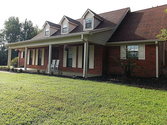 2nd image of 2895 Forest Bend Dr