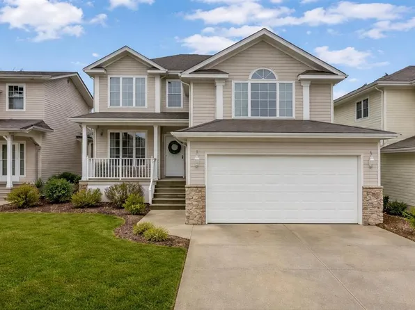 190 N Asmundsen Ave, Red Deer, AB T4R 2X5