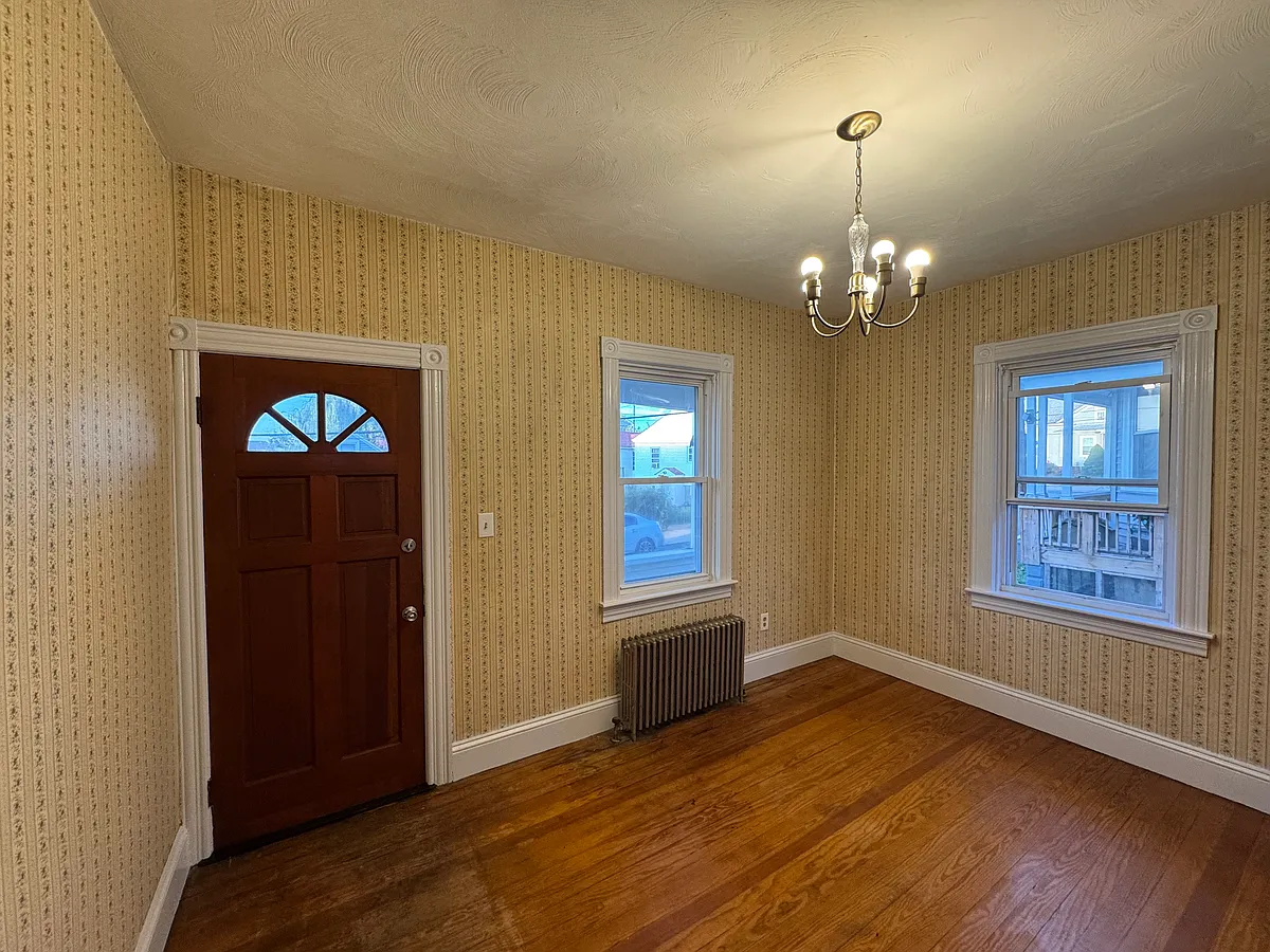 Building Photo - 43 Westerly Ave #1