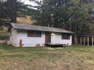 286 Anita Ln, Glide, OR 97443