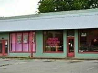 209 Cumberland St E, Cowan, TN 37318