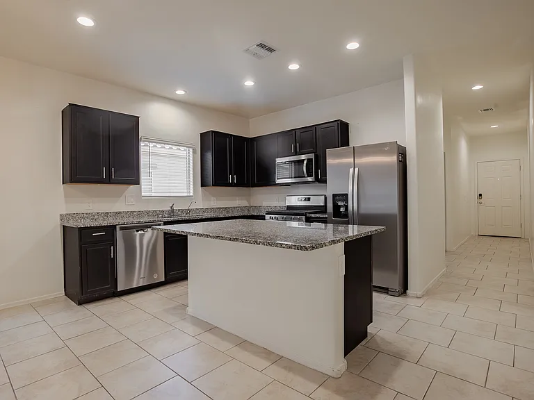 9277 W Creosote Rain Dr — Photo 3