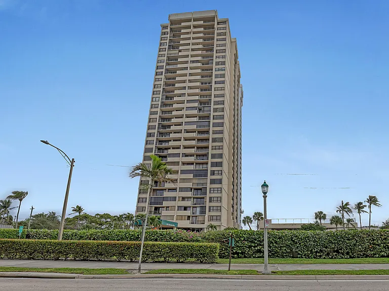 5600 N Flagler Dr #1510 — Photo 19