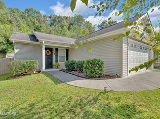 5944 Bearden View Ln, Knoxville, TN 37909