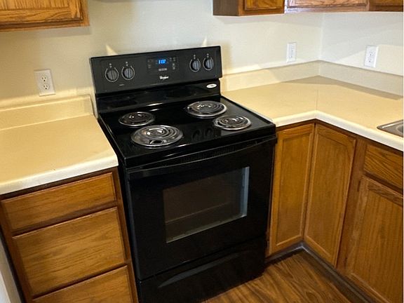5th image of 1618 McIntosh St #D