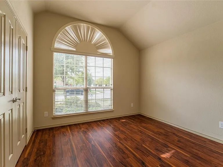 3003 Belmont Ct — Photo 18