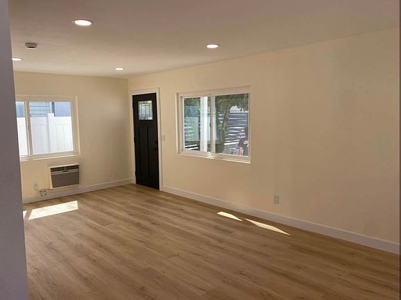 5th image of 7849 Jayseel St