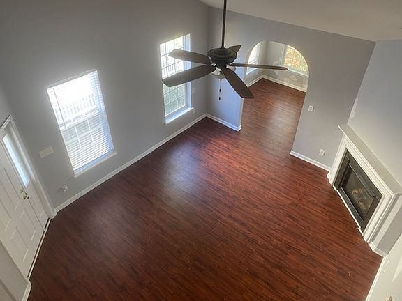 2nd image of 4209 Falcon Creek Dr