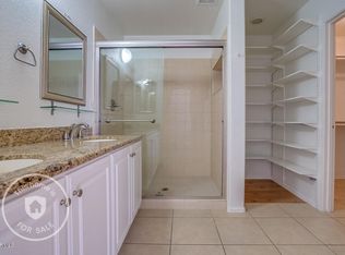 660 N Terrace Rd, Chandler, AZ 85226