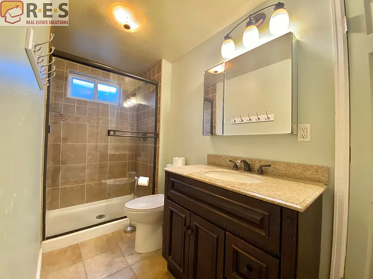 5495 Nebraska Way — Photo 7