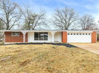 2011 Kingsgate Dr, Saint Louis, MO 63138