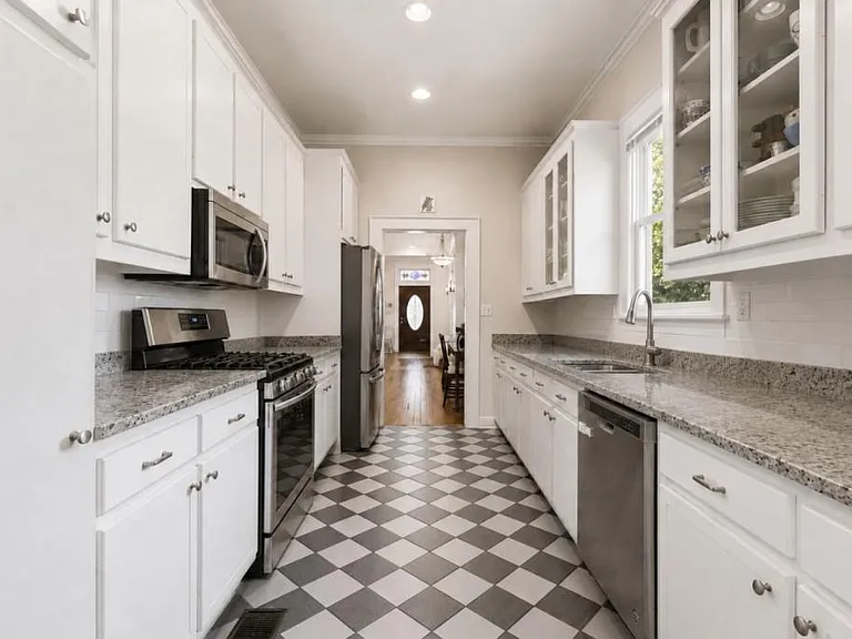515 Calhoun St NW — Photo 7