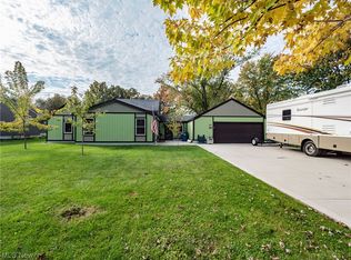 1186 Elm St, Grafton, OH 44044