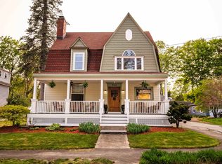 944 Chestnut St, Manchester, NH 03104