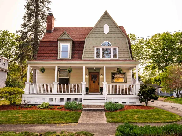 944 Chestnut Street, Manchester, NH 03104