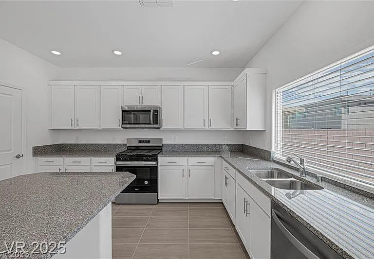 6533 Twin Brooks Ave — Photo 15