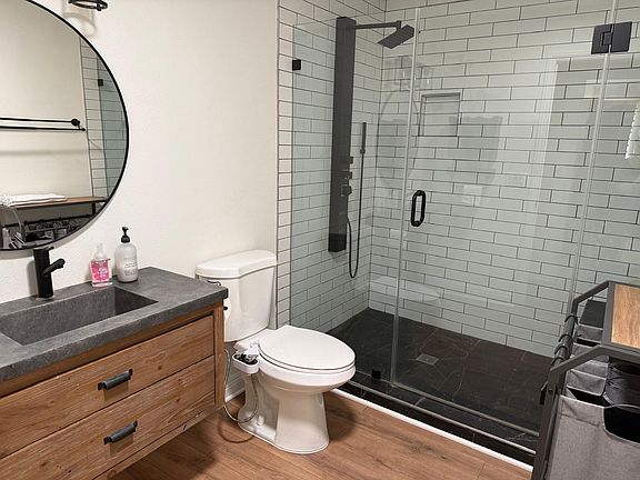 2nd image of 1205 Stevely Ave #1