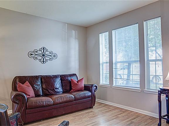 4th image of 8203 Miramar Crest Ct
