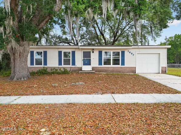 7807 KNOLL Drive N, Jacksonville, FL 32221
