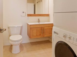 99 New St #2F, Cambridge, MA 02138