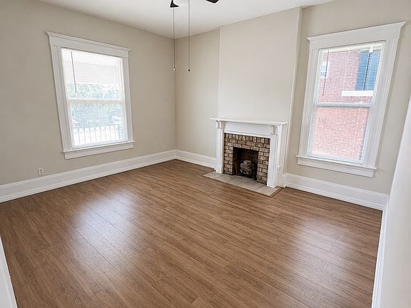 4th image of 215 W Nevada Ave #A