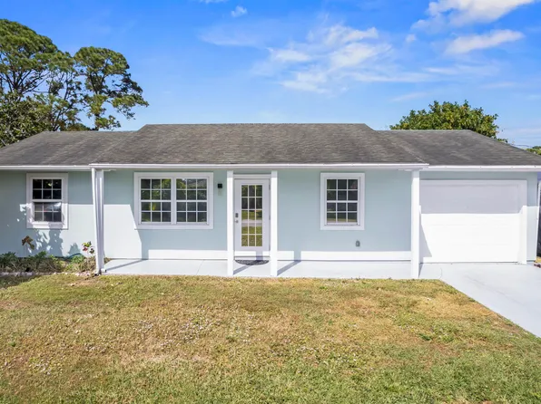 205 SW Pisces Terrace, Port St Lucie, FL 34984