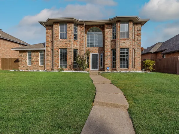 1624 Mockingbird Ln, Desoto, TX 75115