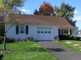 48 Cresci Blvd, Hazlet, NJ 07730