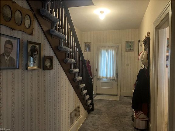 3rd image of 312 Washington St