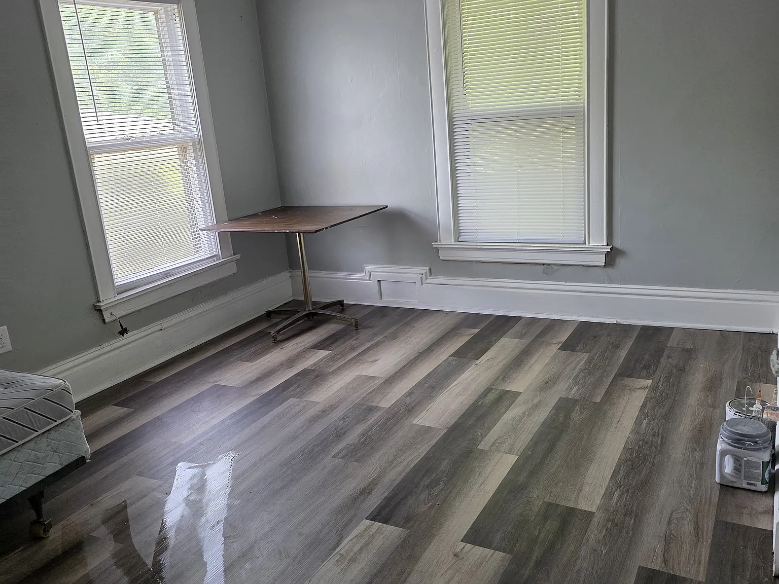 1 bed, 150 sqft, $425 — Photo 2