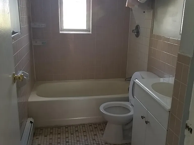 572 Springfield Ave #5C — Photo 6