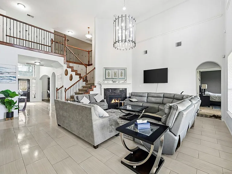 14403 Lakepointe Bend Ln — Photo 25