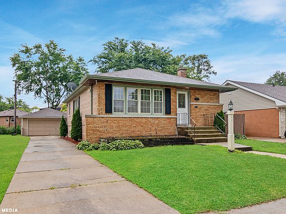 3rd image of 5413 W 99th Pl