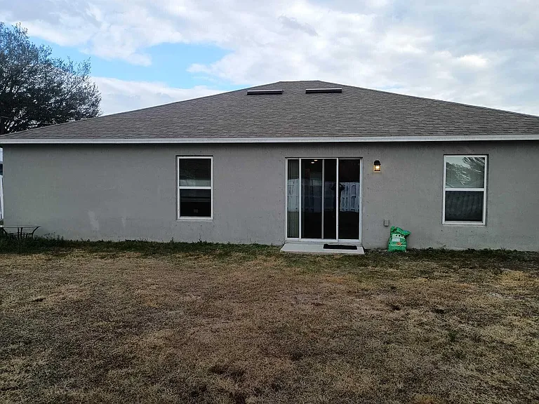 337 SE Starfish Ave — Photo 12