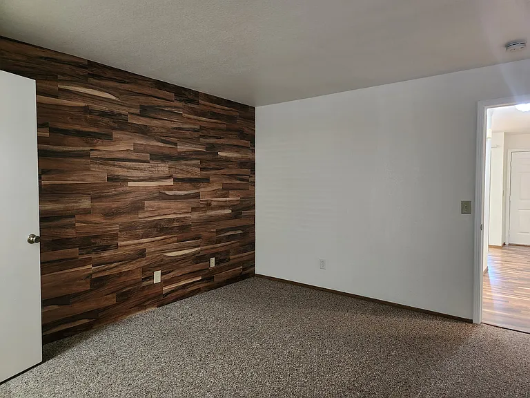 901 Russell Ave #129 — Photo 17