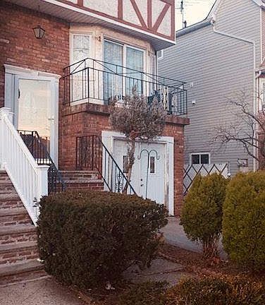 3rd image of 437 Lisk Ave