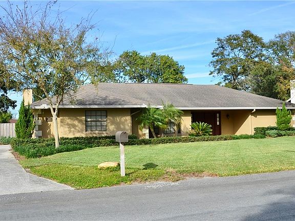 3rd image of 4943 Stonecrest Dr