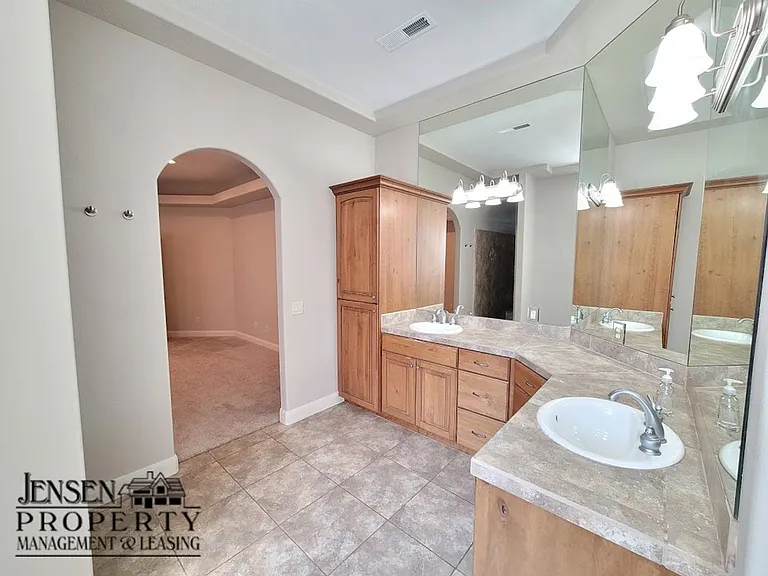 2078 N Gunsight Dr — Photo 34