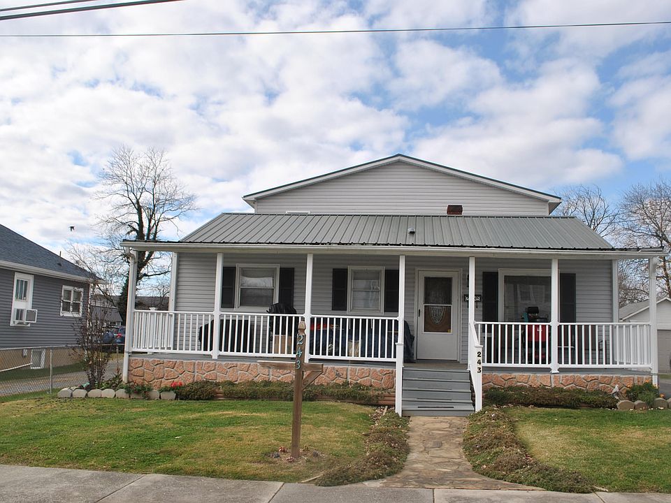 1st image of 243 Elm St